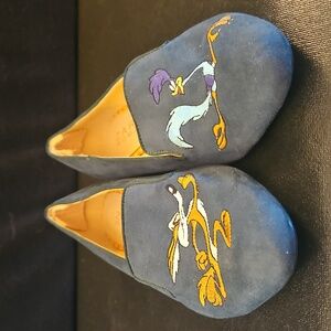 Zara embroidered Looney Tunes Flats Size 4.5/EU 35